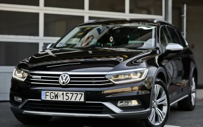 volkswagen passat Volkswagen Passat cena 79900 przebieg: 221700, rok produkcji 2016 z Kłodawa